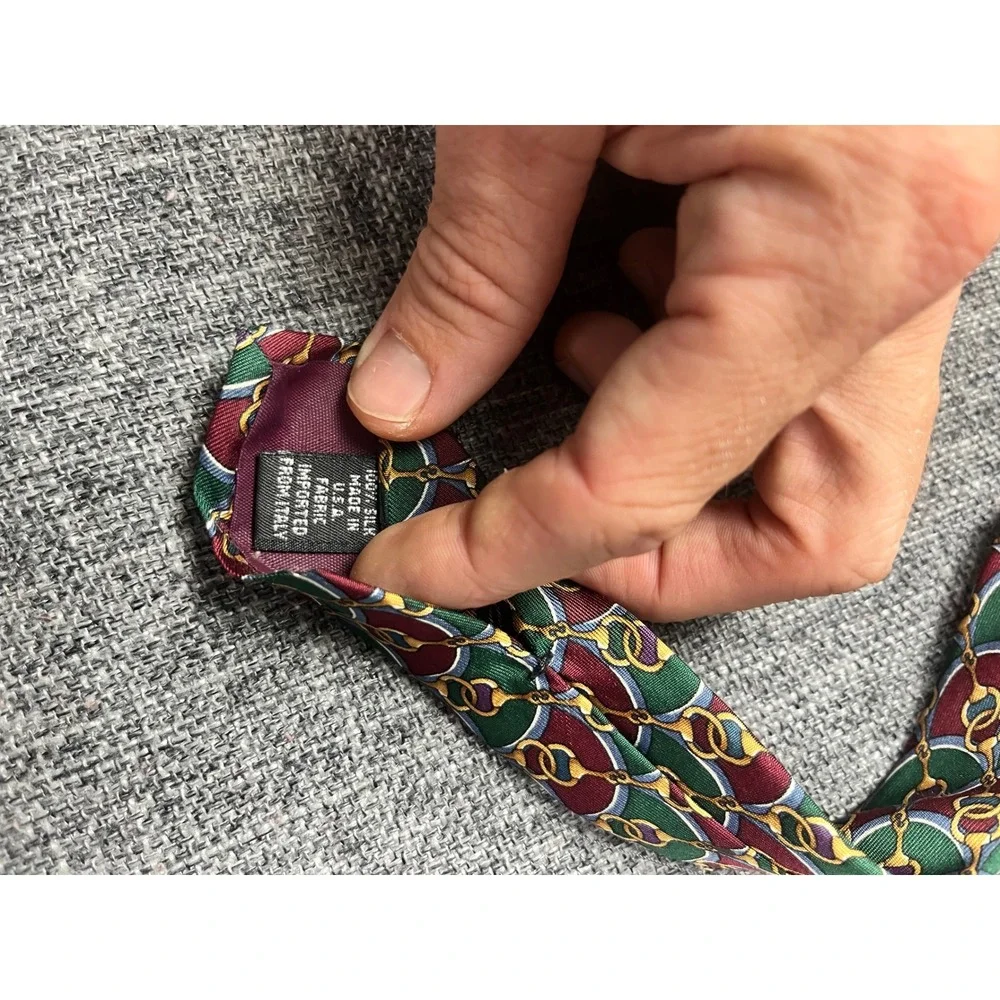 Hatfield House Mens Silk Tie Green Burgundy Horsebit Geometric Italian Fabric